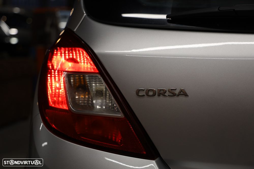 Opel Corsa 1.3 CDTI Go! 88g - 28