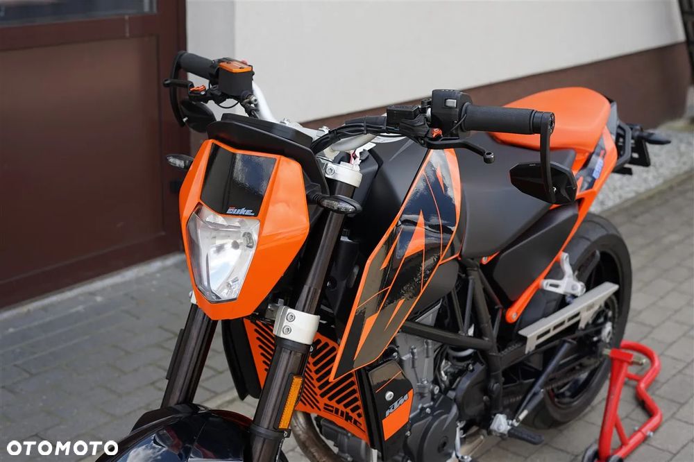 KTM Duke - 30