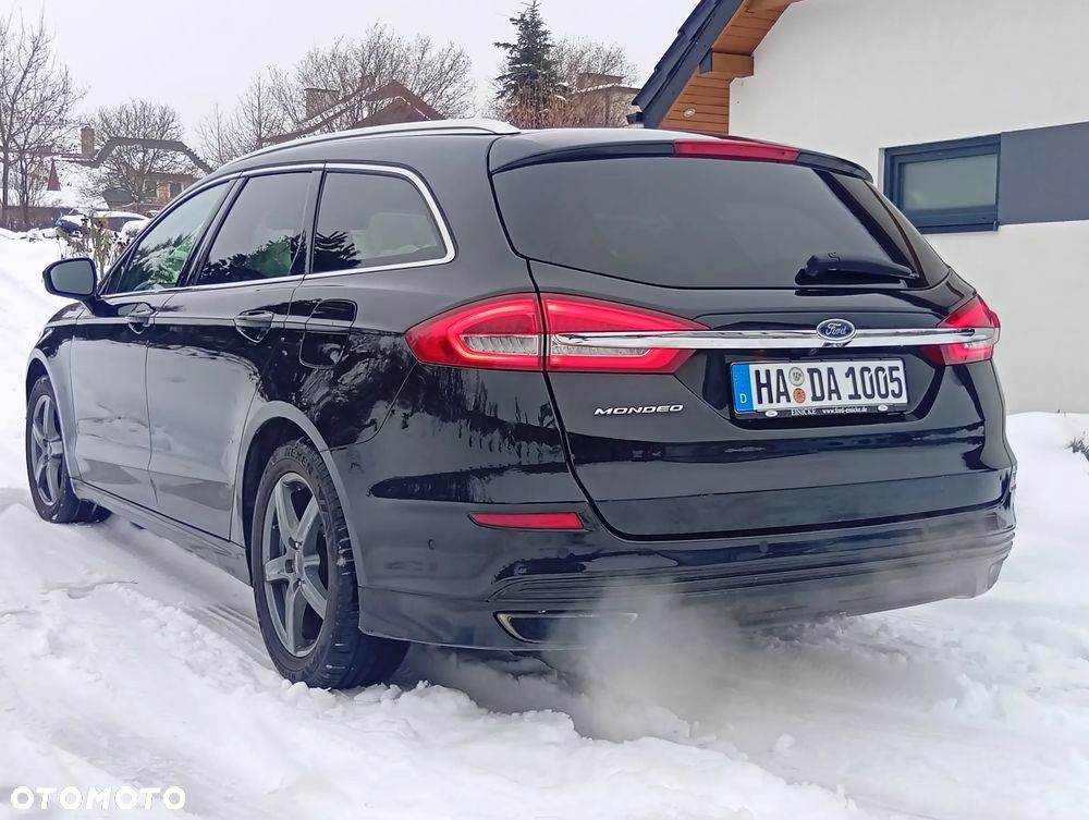 Ford Mondeo 2.0 EcoBlue Titanium - 9