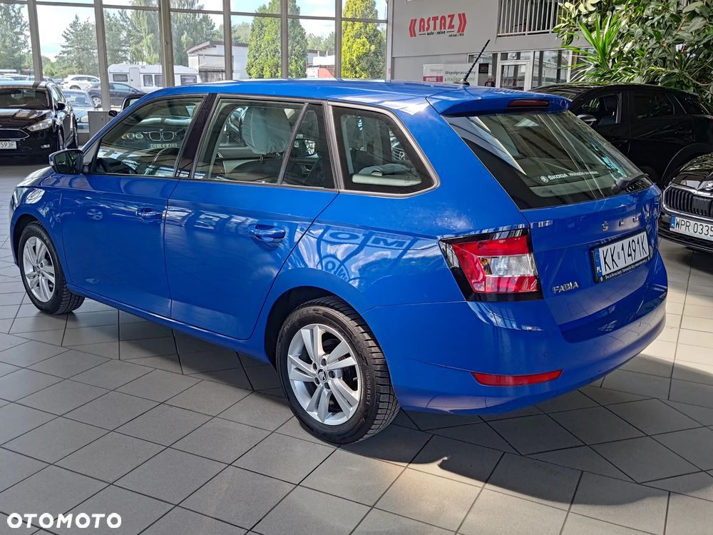 Skoda Fabia 1.0 TSI Style - 4