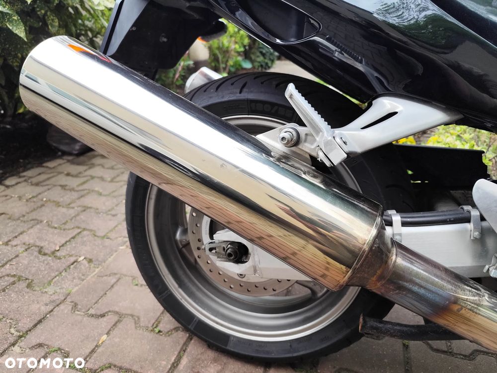 Honda CBR - 13
