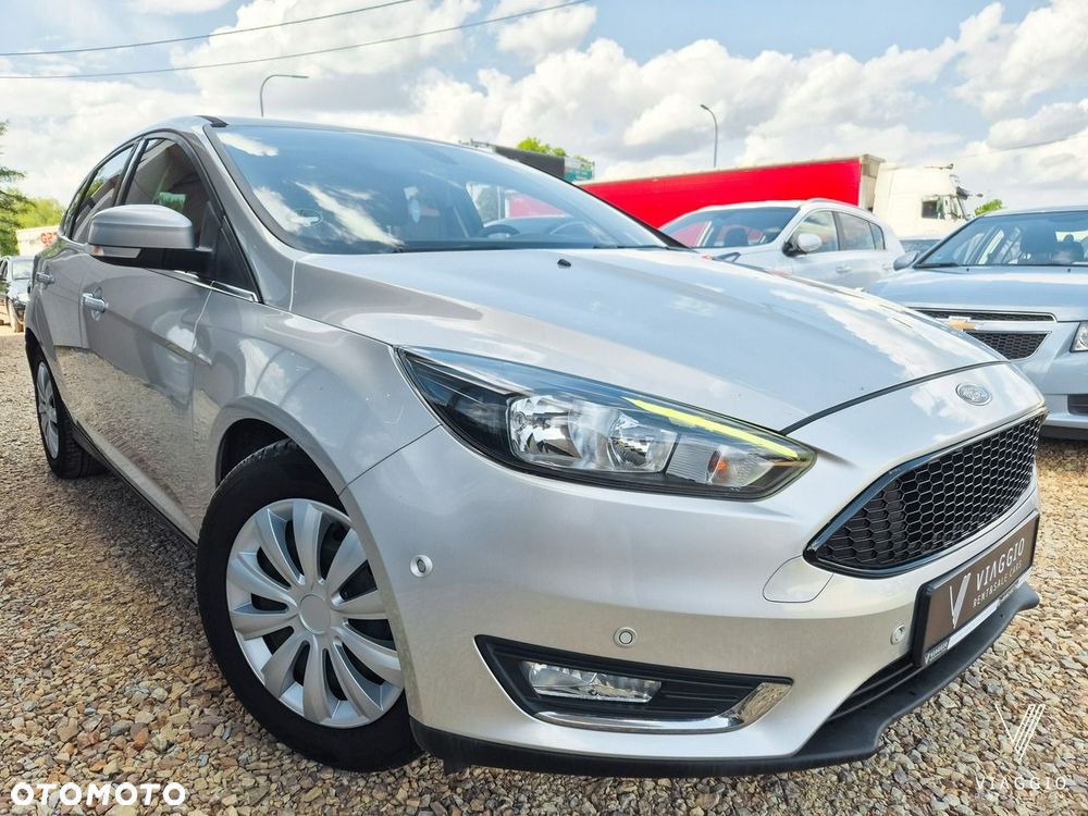 Ford Focus 1.5 EcoBoost STart-Stopp-System Titanium - 2