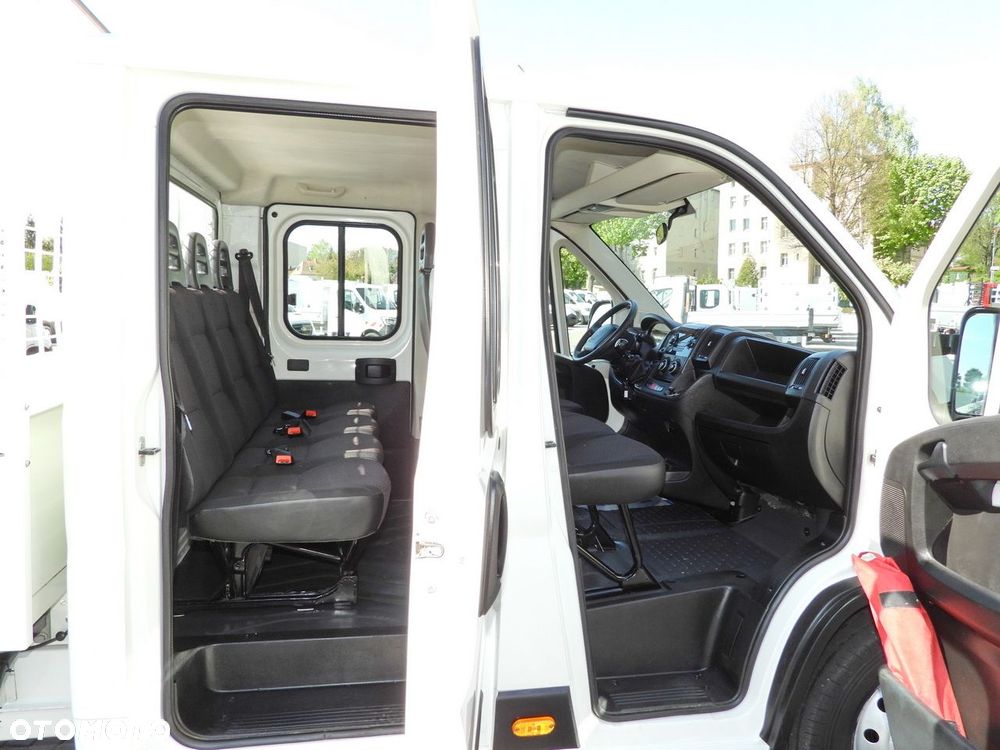 Peugeot BOXER  WYWROTKA PODWÓJNA KABINA DOKA 7 MIEJSC TEMPOMAT KLIMATYZACJA  140KM - 38