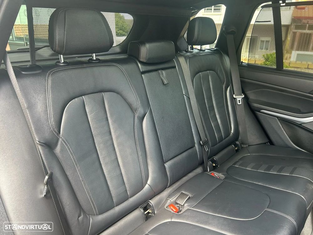 BMW X5 45 e xDrive Pack M - 33