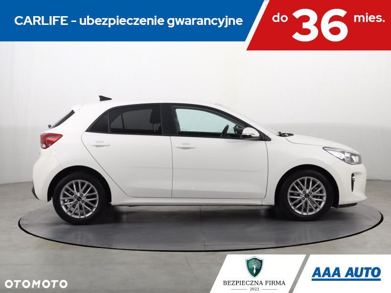 Kia Rio - 8