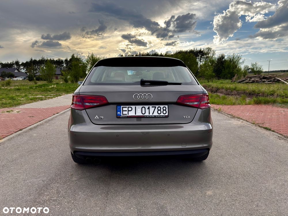 Audi A3 Sportback 2.0 TDI Attraction - 6