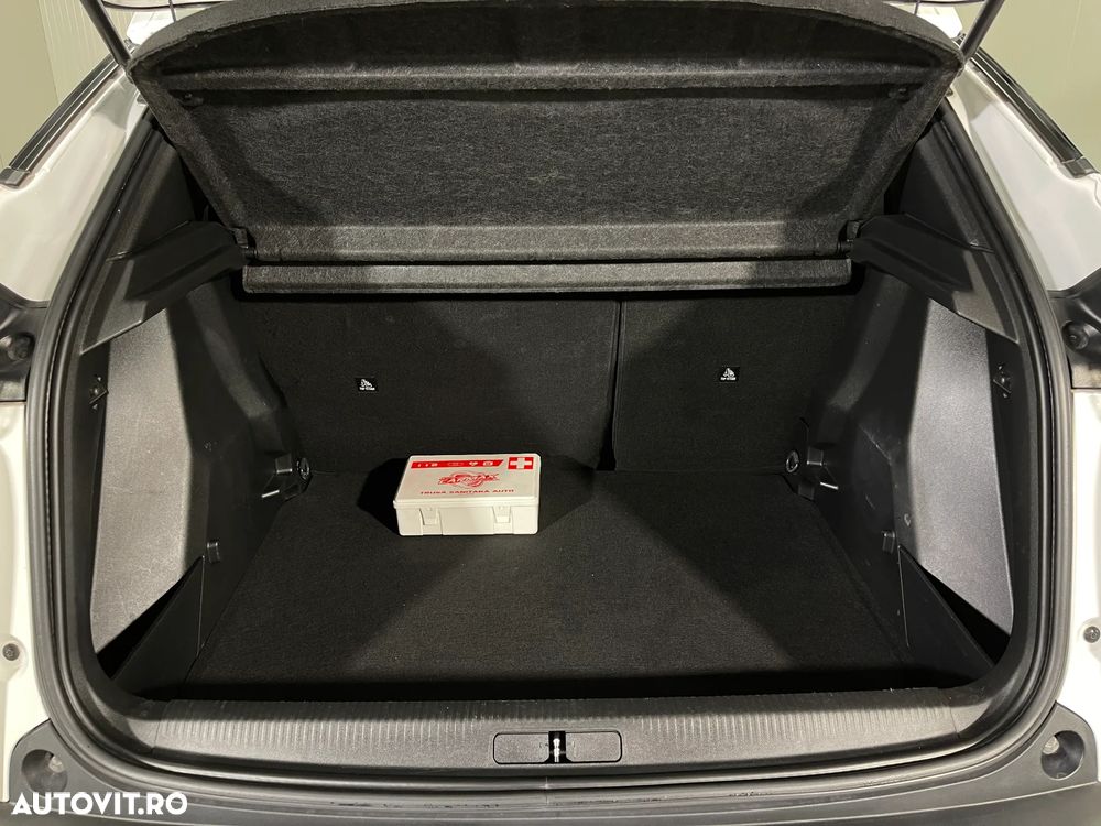 Peugeot 2008 1.5 BlueHDI FAP Active - 11