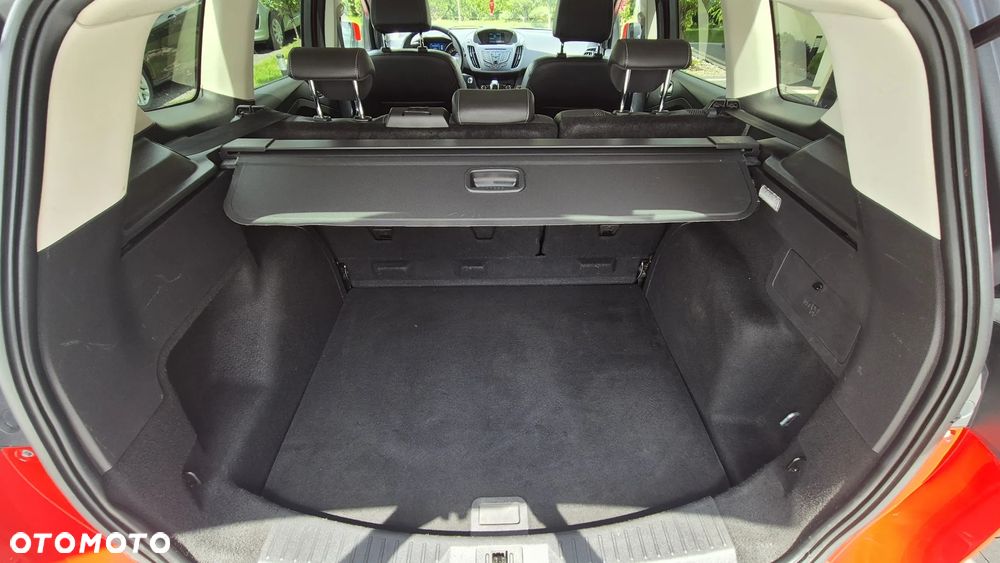 Ford Kuga 2.0 TDCi 4WD Titanium - 17