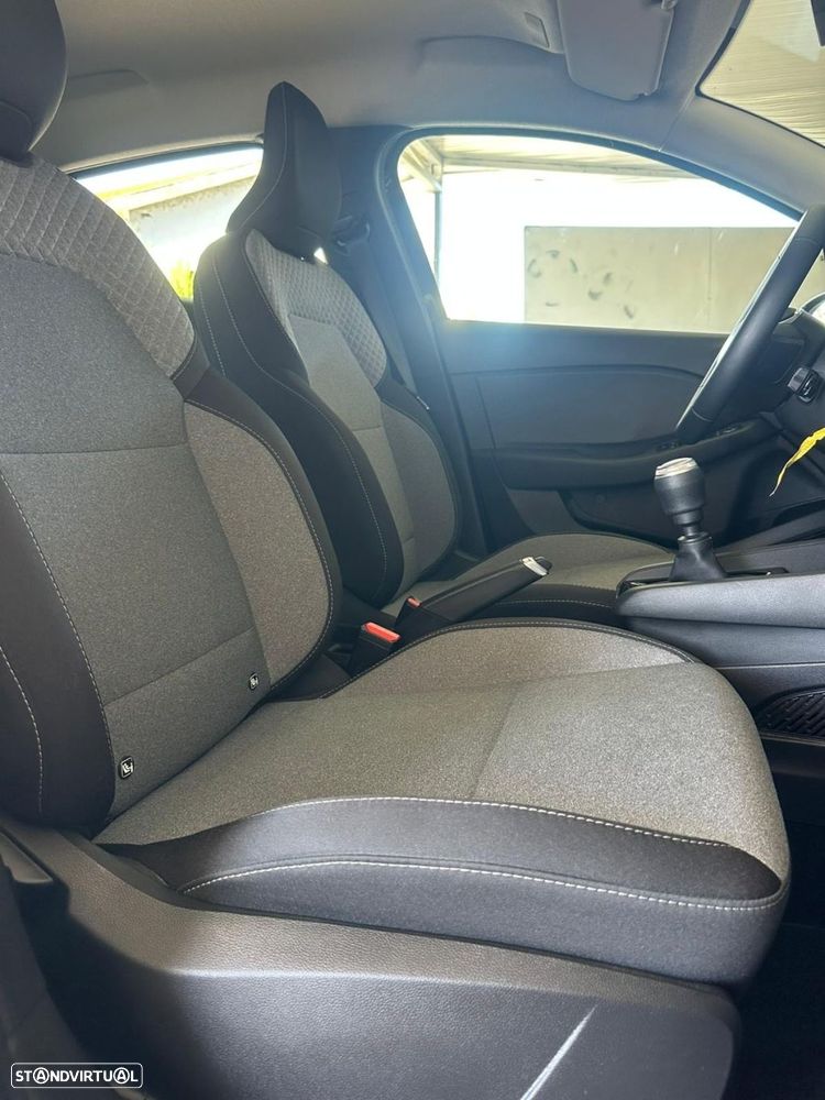 Renault Clio 1.0 TCe Techno - 23