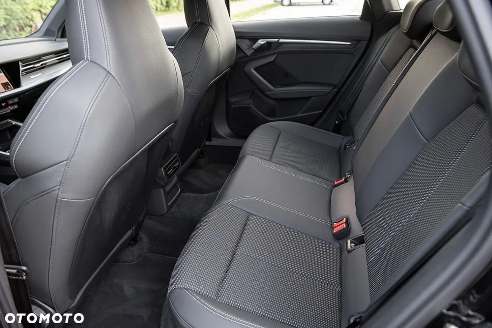 Audi A3 Sportback 35 TFSI S tronic S line - 25