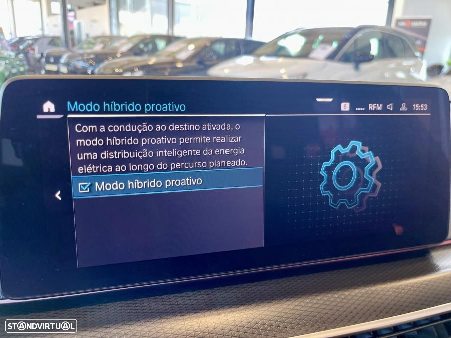 BMW 530 e Pack Desportivo M - 38