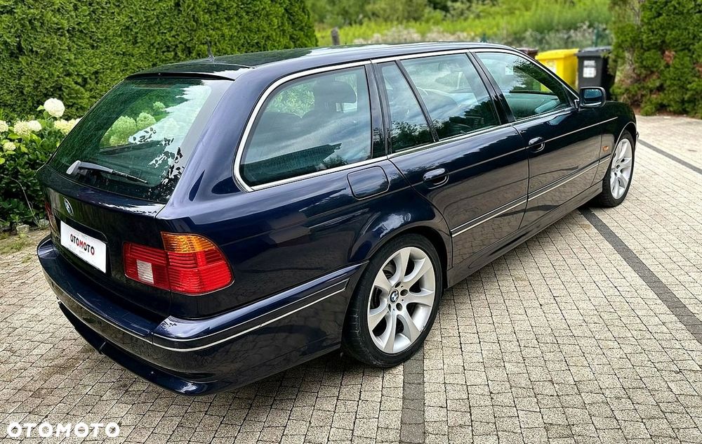 BMW Seria 5 - 28