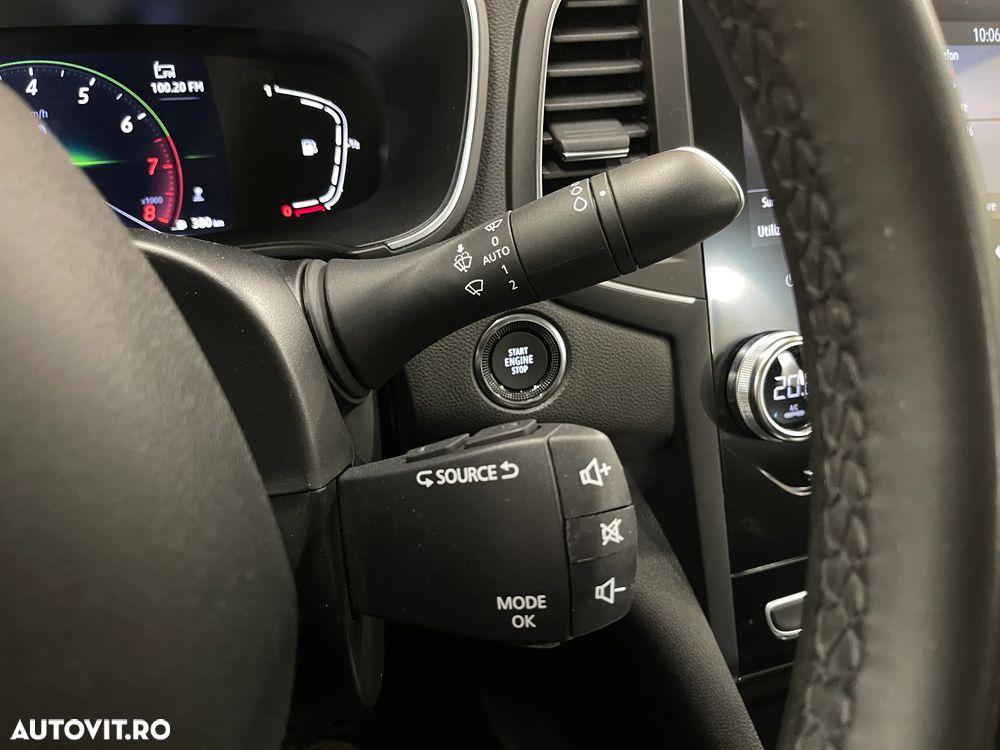 Renault Megane TCE 140 Equilibre - 19