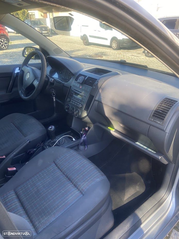 VW Polo 1.4 TDi Trendline AC - 6