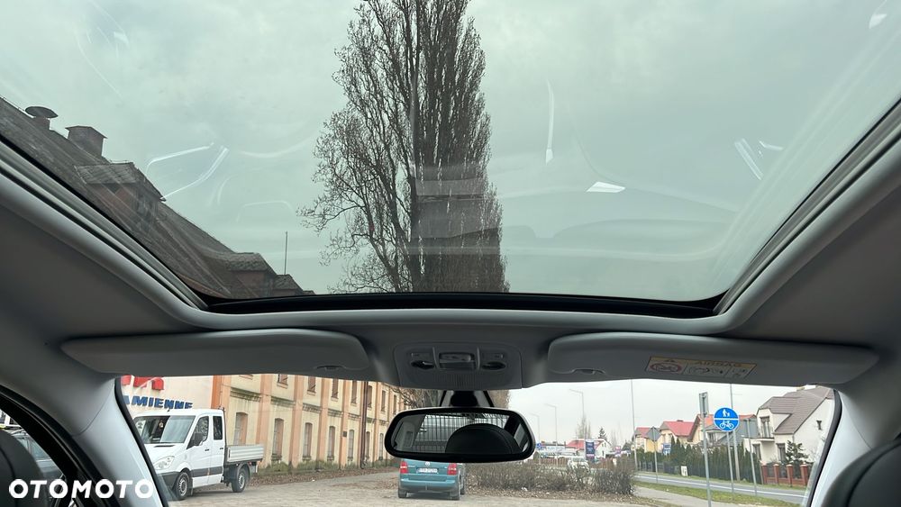 Peugeot 2008 e-HDi FAP 92 STOP & START Allure - 16