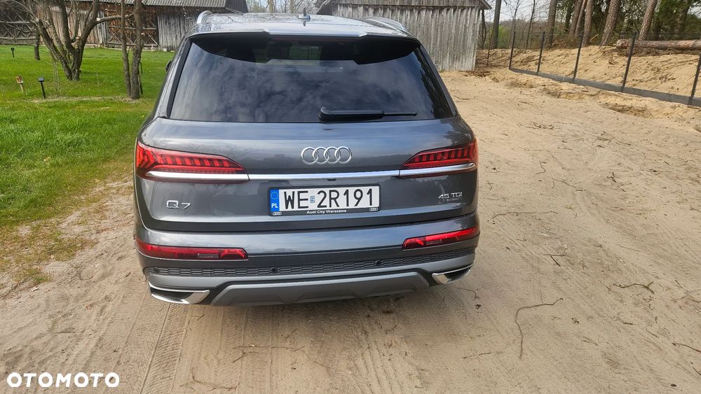 Audi Q7 50 TDI mHEV Quattro S Line Tiptr - 4