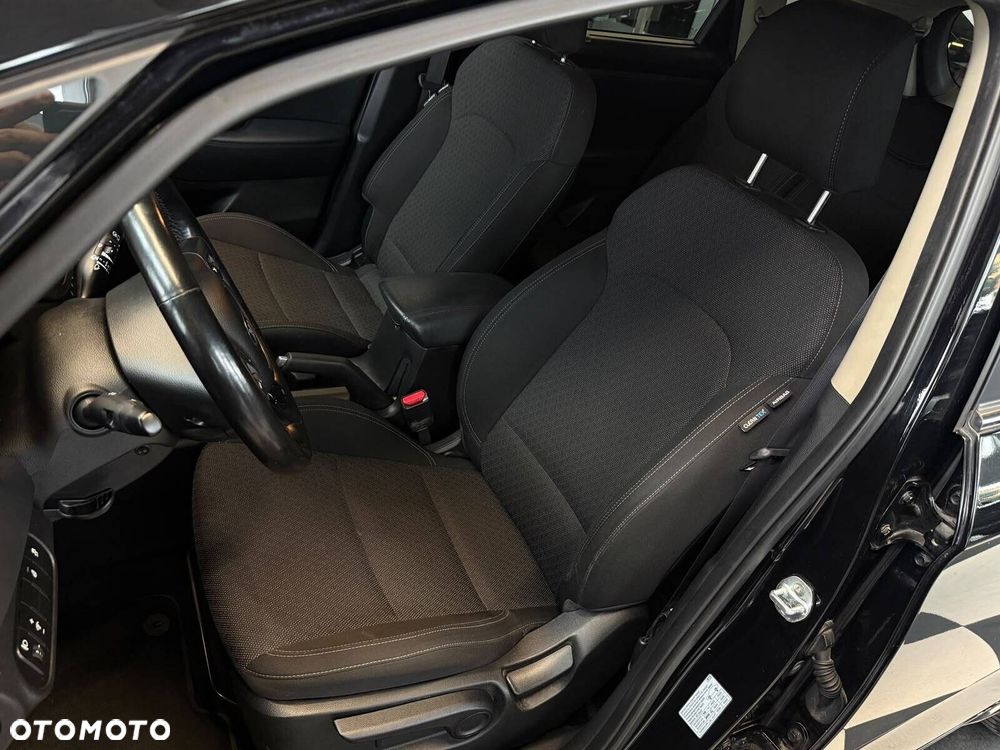 Kia Carens 2017