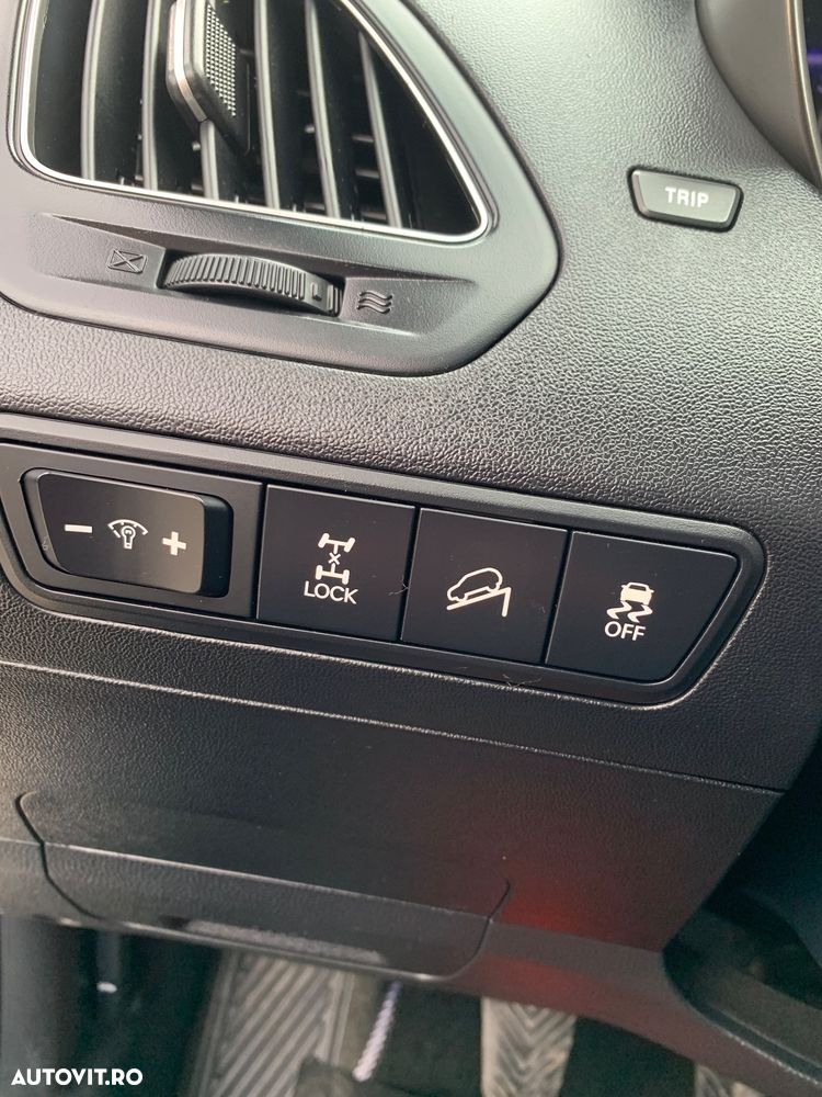 Hyundai ix35 2.0 CRDI 4WD Comfort - 13