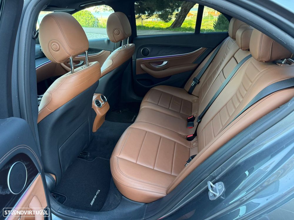 Mercedes-Benz E 220 d AMG Line - 9
