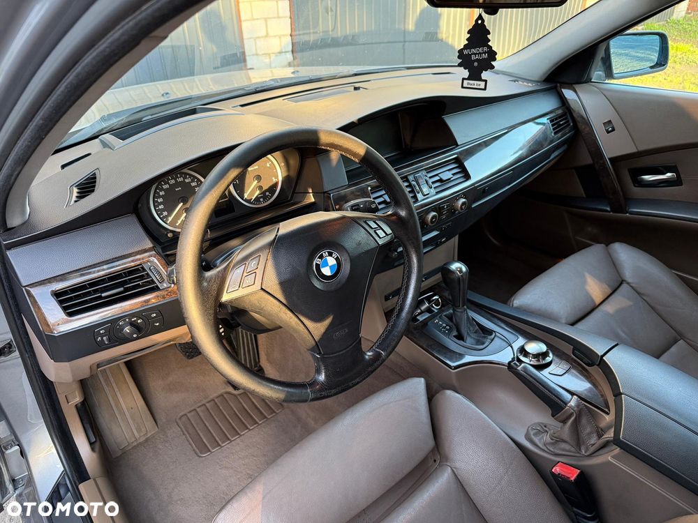 BMW Seria 5 - 17