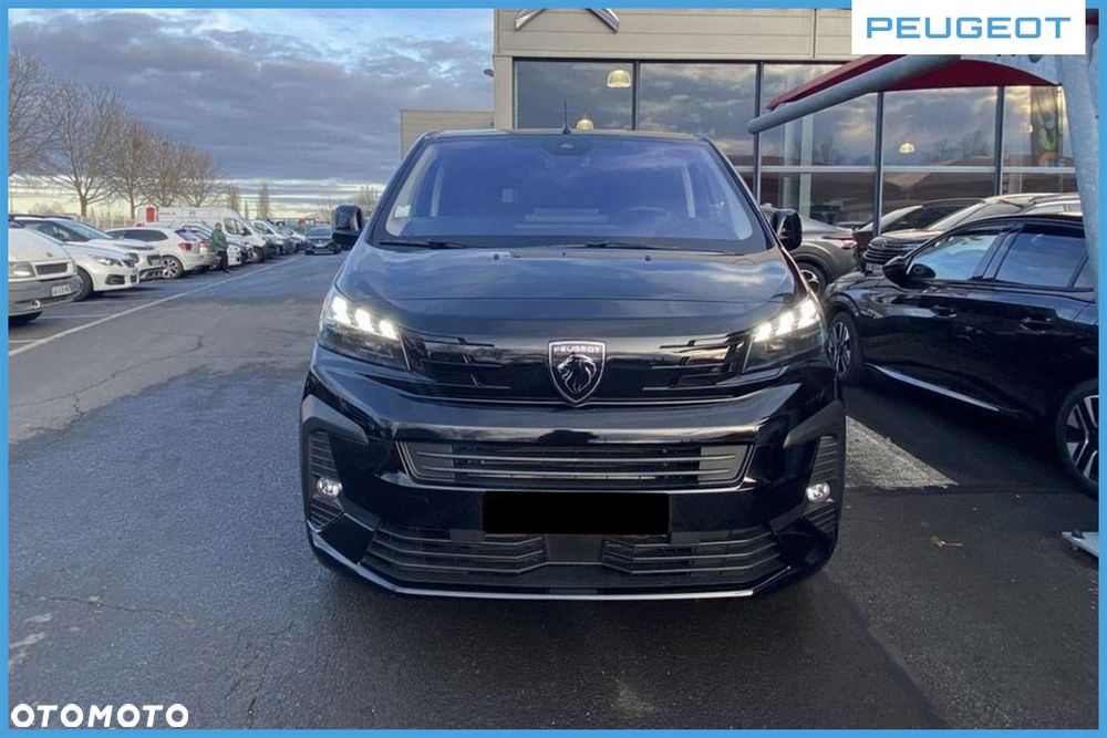 Peugeot Traveller - 3