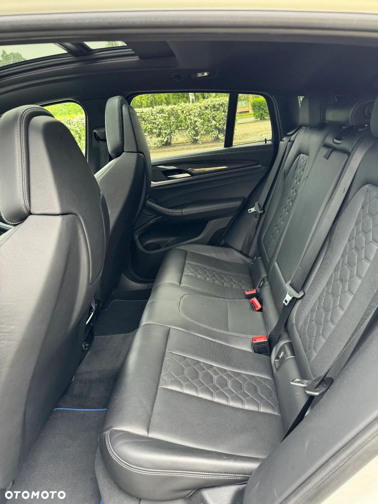 BMW X4 M - 14