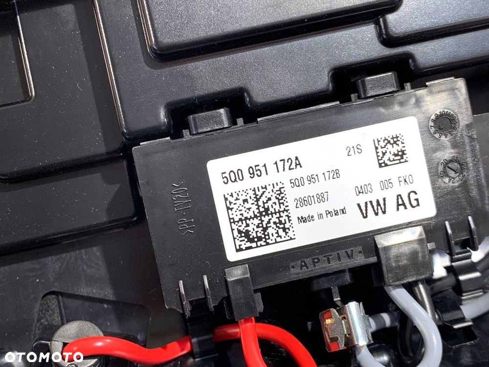 LAMPA SUFITOWA  CUPRA FORMENTOR (KM7) 2020 - 2022 2.0 TSI 4Drive 228 kW [310 KM] benzyna 2020 - 2022 - 5