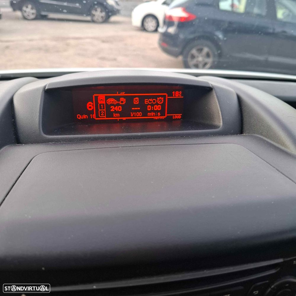 Peugeot Partner 1.6 HDI 3Lugres - 10