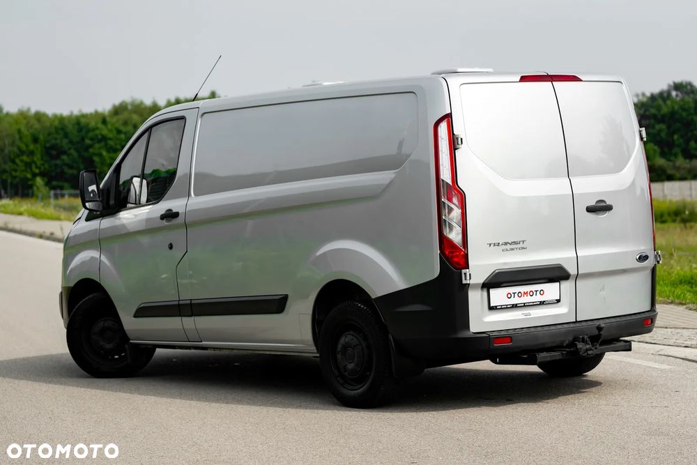 Ford Transit Custom - 14