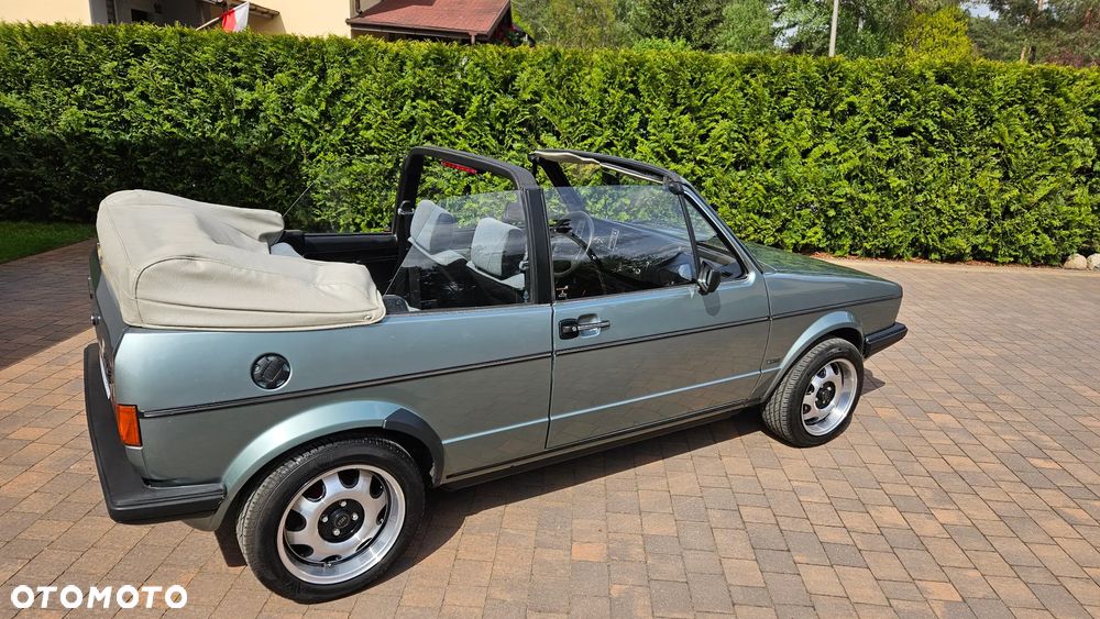 Volkswagen Golf 1.6 / 1.6 C - 17