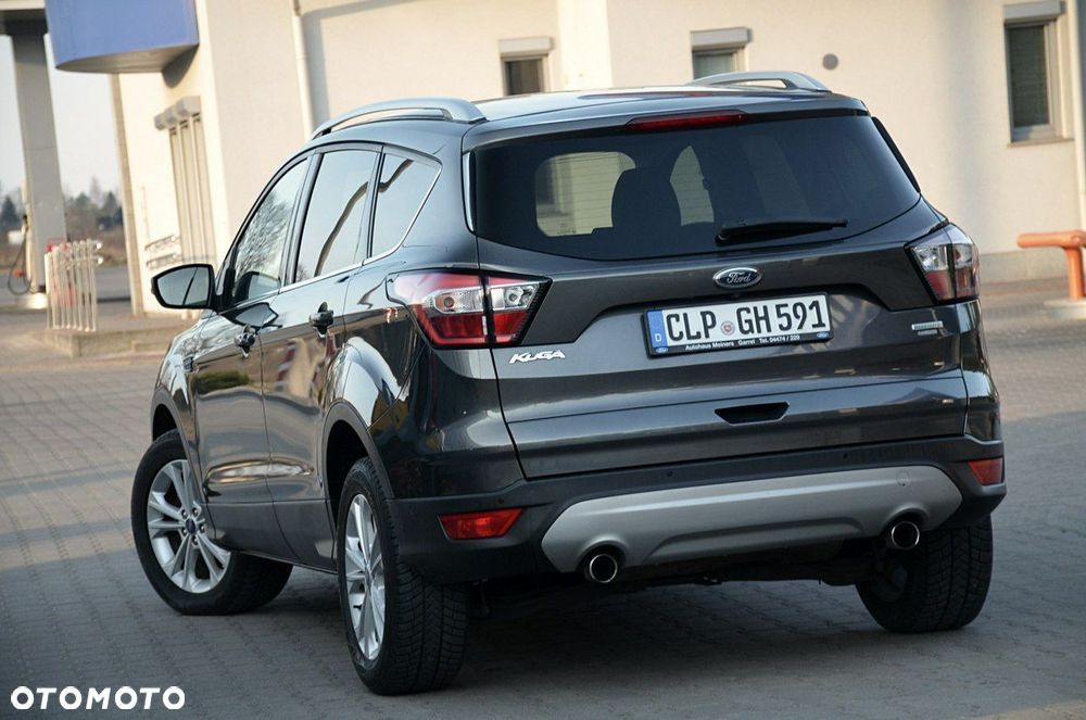 Ford Kuga - 11