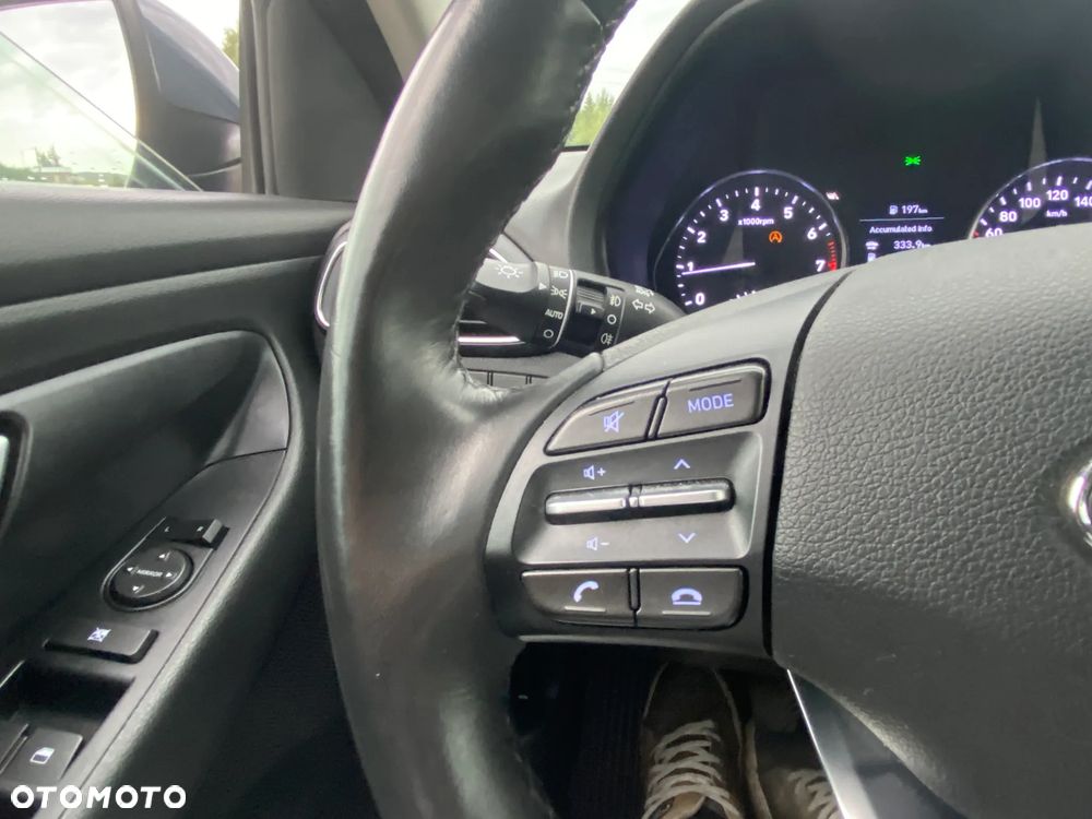 Hyundai i30 - 32