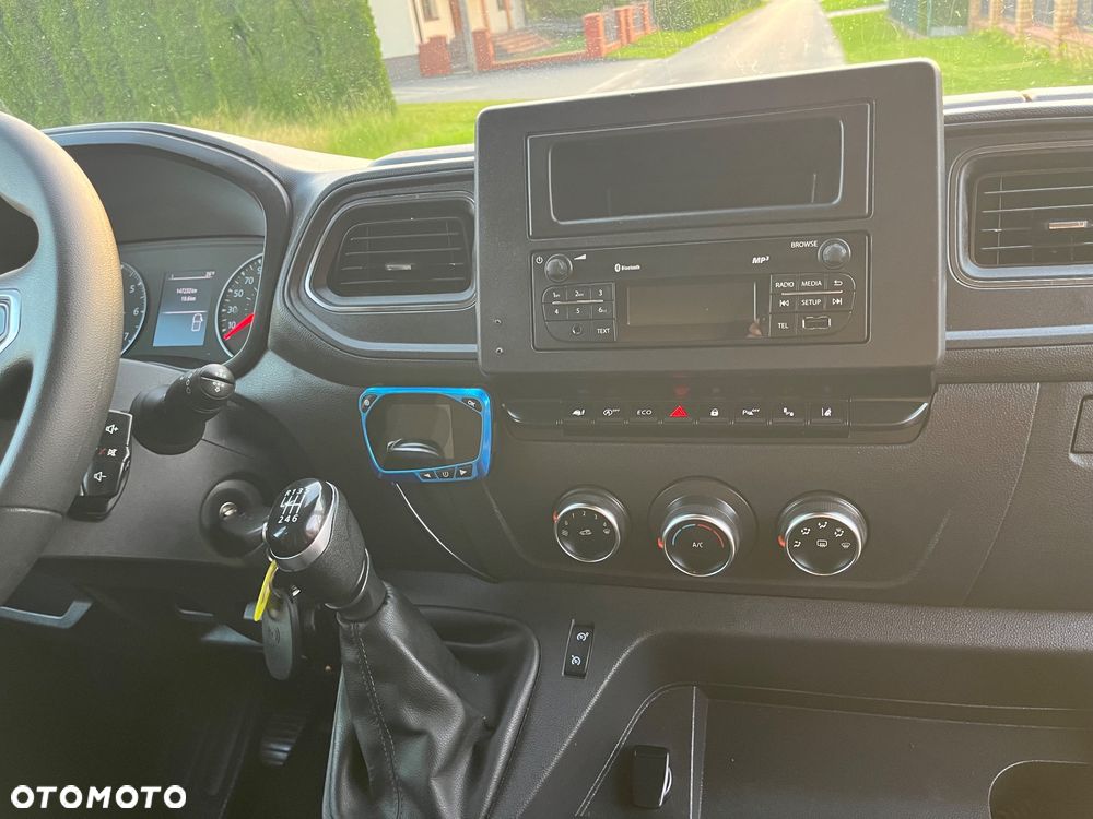 Renault Master - 11