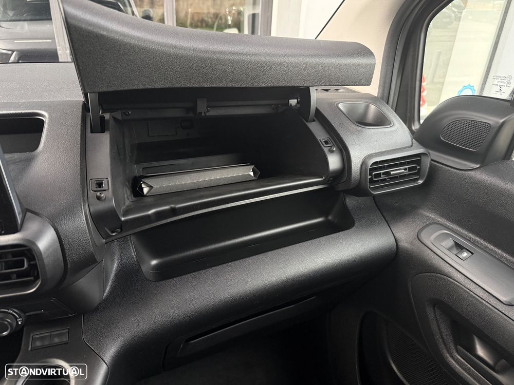 Opel Combo 1.5 CDTi IVA DEDUTÍVEL - 22