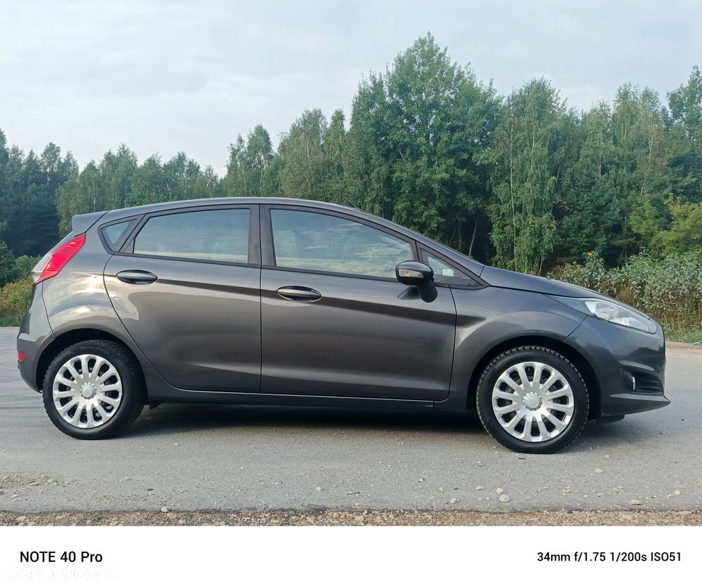 Ford Fiesta 1.5 TDCi Ambiente - 6