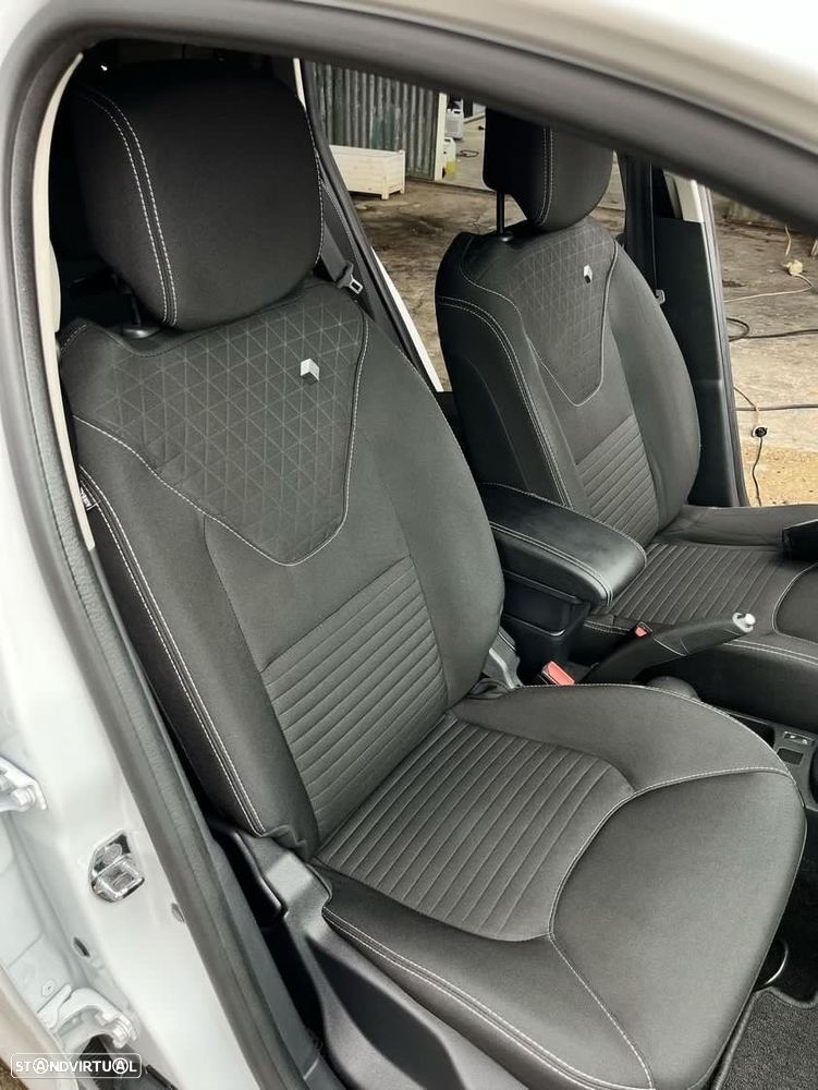 Renault Clio Sport Tourer 1.5 dCi Limited - 8