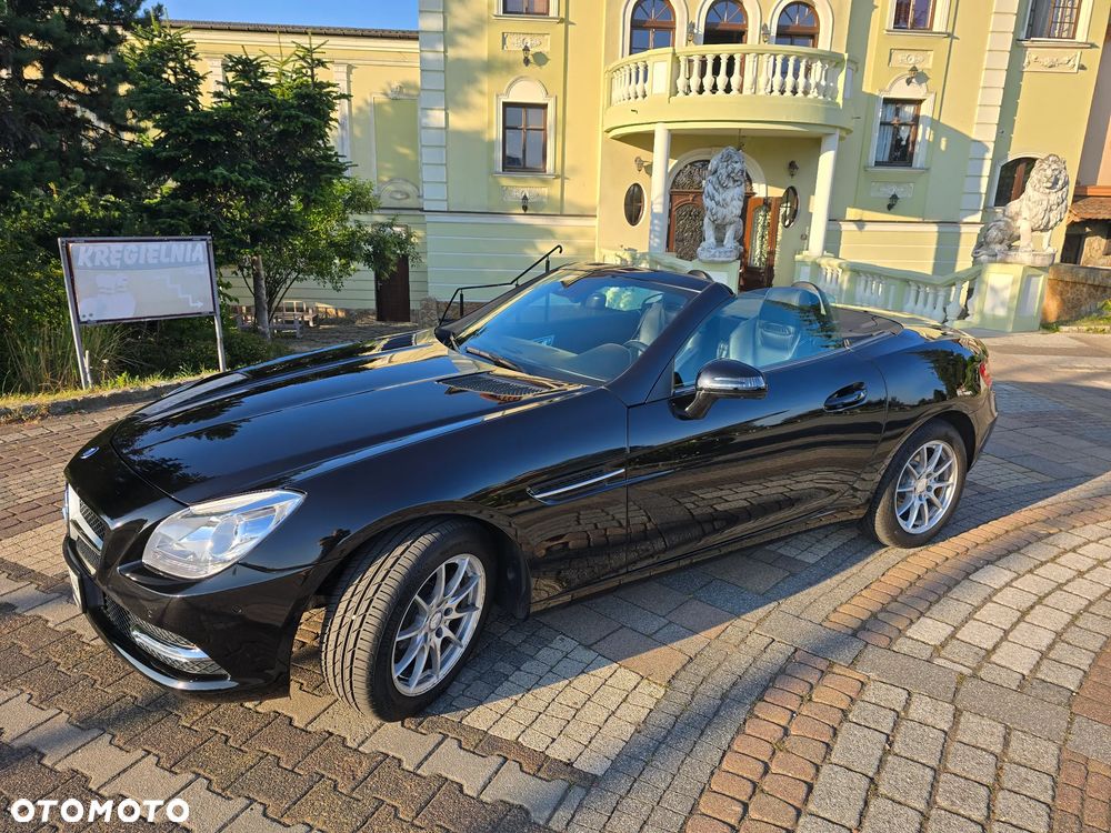 Mercedes-Benz SLK 200 CGI - 1