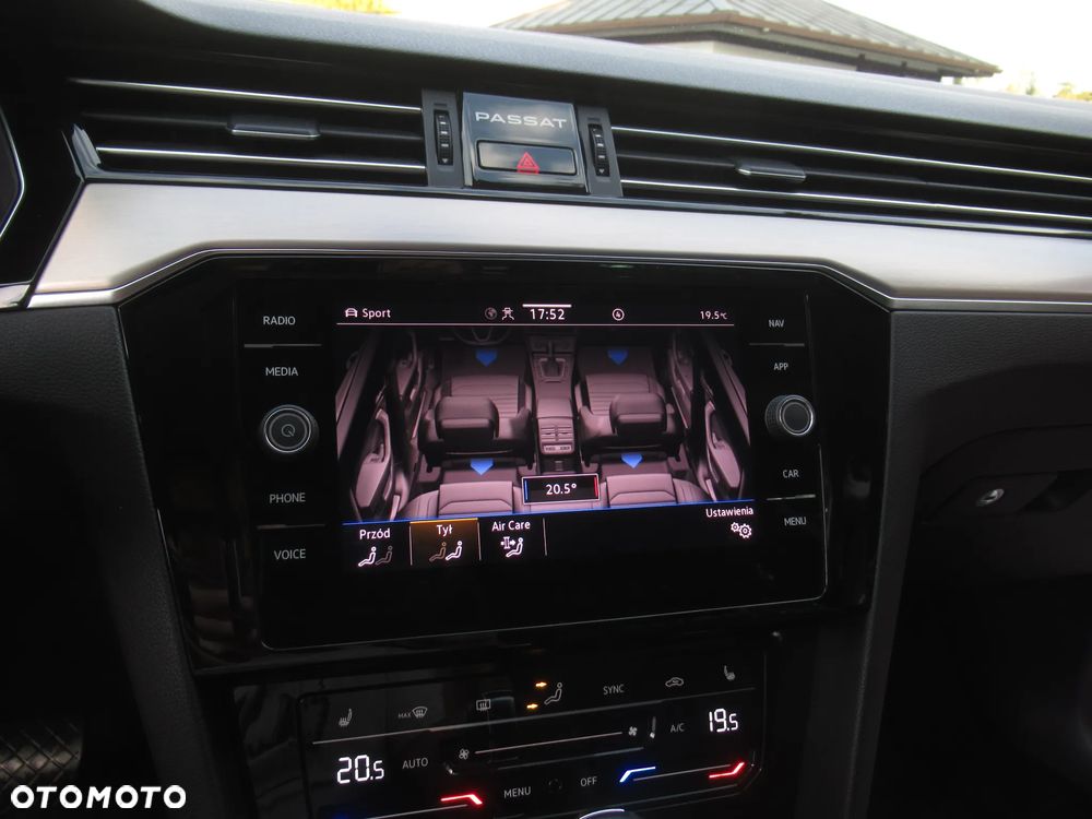 Volkswagen Passat 2.0 TSI Elegance DSG - 31