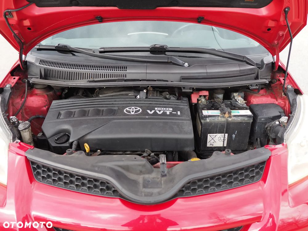 Toyota Urban Cruiser - 29