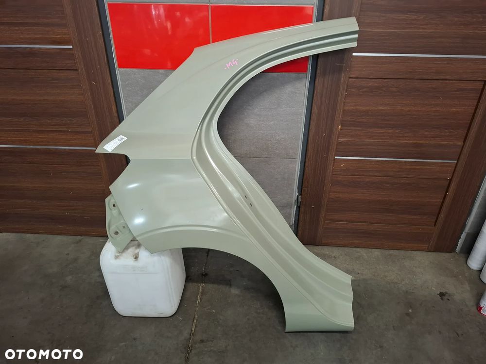 Błotnik prawy tył poszycie nowy MG 3 - 1