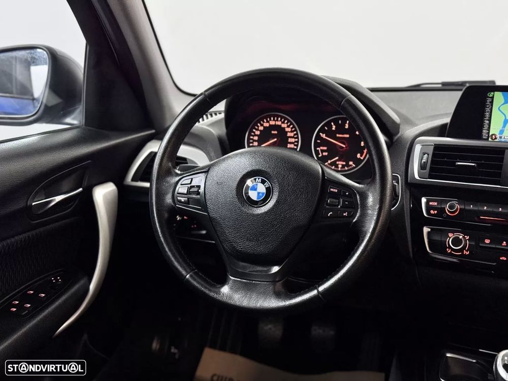 BMW 116 d Line Sport - 27
