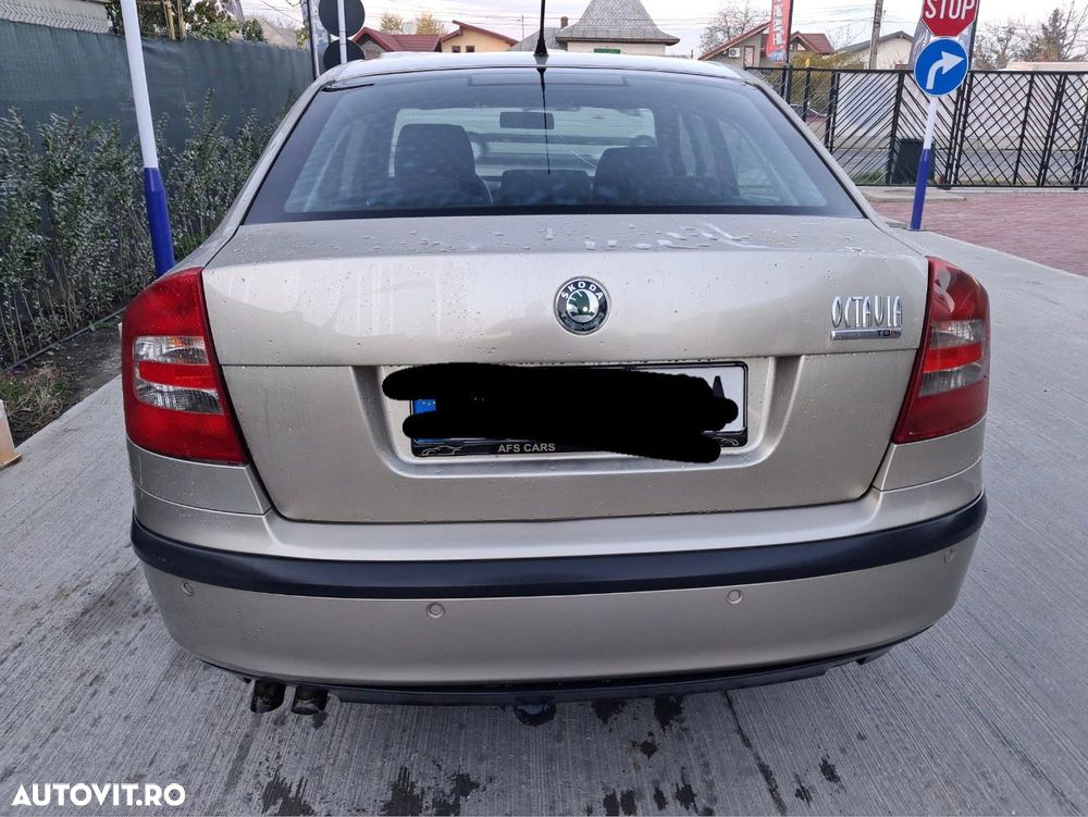 Skoda Octavia 2.0TDI Elegance - 9
