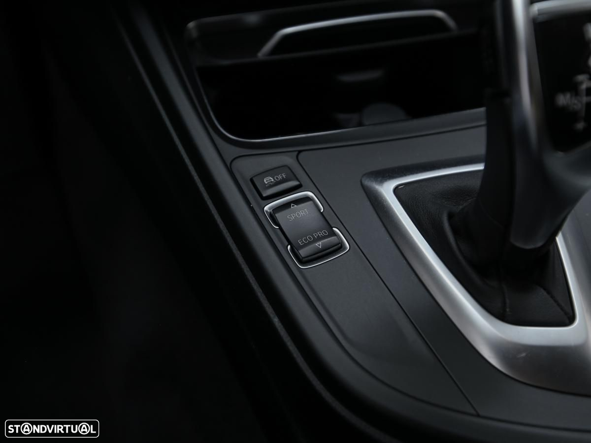 BMW 320 Gran Turismo - 21