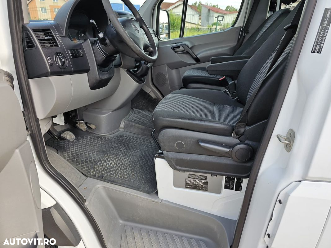 Mercedes-Benz Sprinter 313 CDI - 5 locuri + spatiu marfa - 5