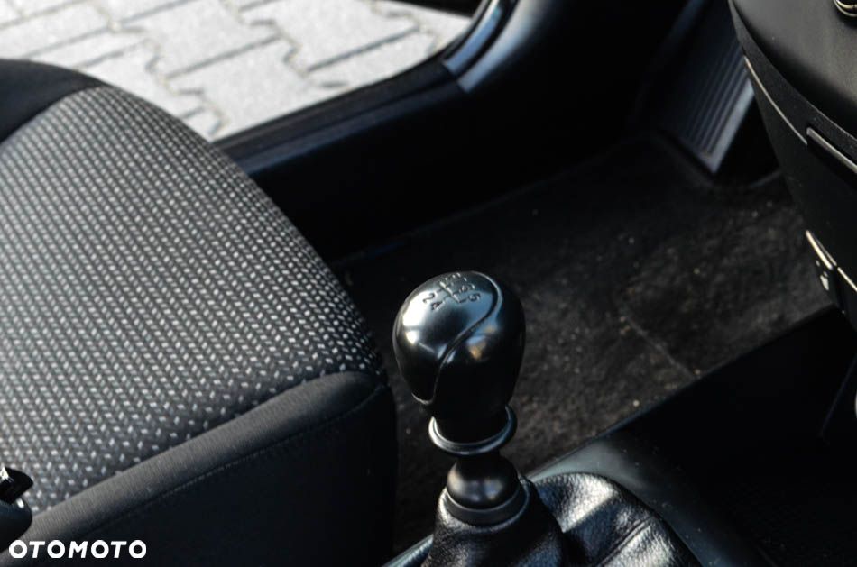 Hyundai i30 1.4 Blue Comfort - 35