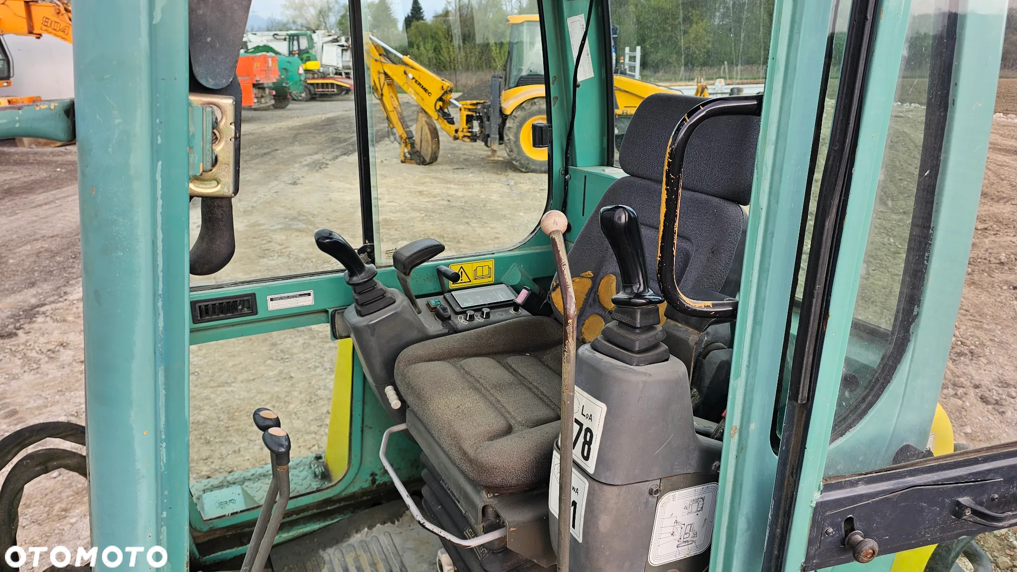 Yanmar B25 V Minikoparka - 9
