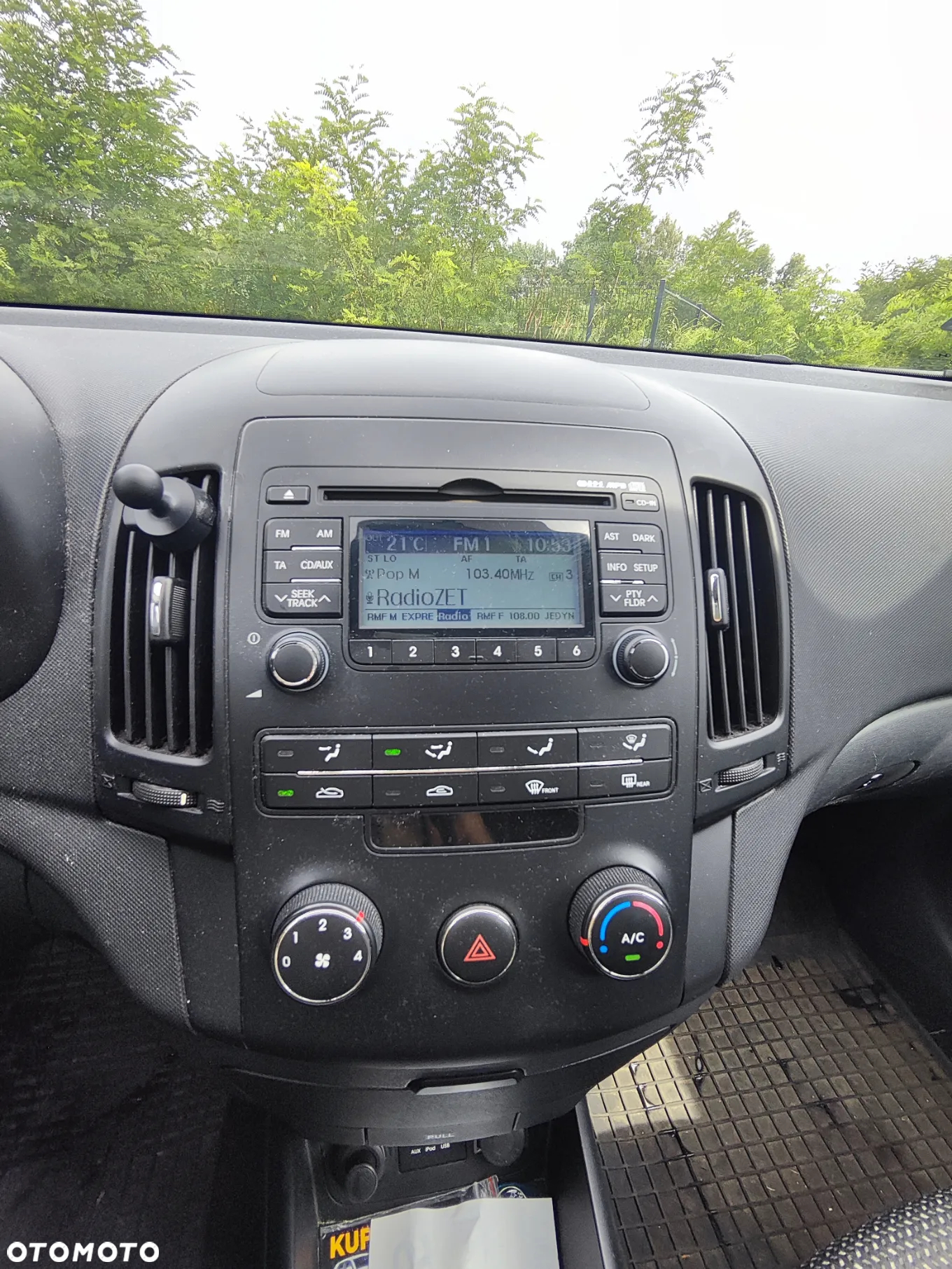 Hyundai i30 1.6 CRDi Base + - 3