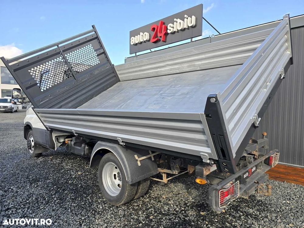 Iveco Daily 3000 cmc benaCantoni 3.2 m,basculabila 3 parti pe cutia viteze,diferential blocabil punte spate. 2018. - 6