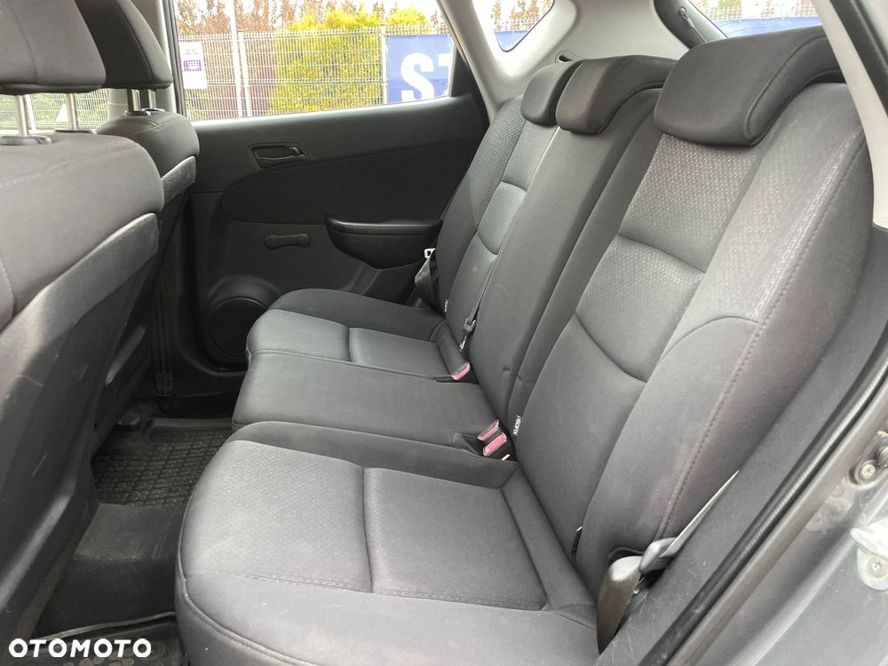 Hyundai i30 1.4 Classic + - 8