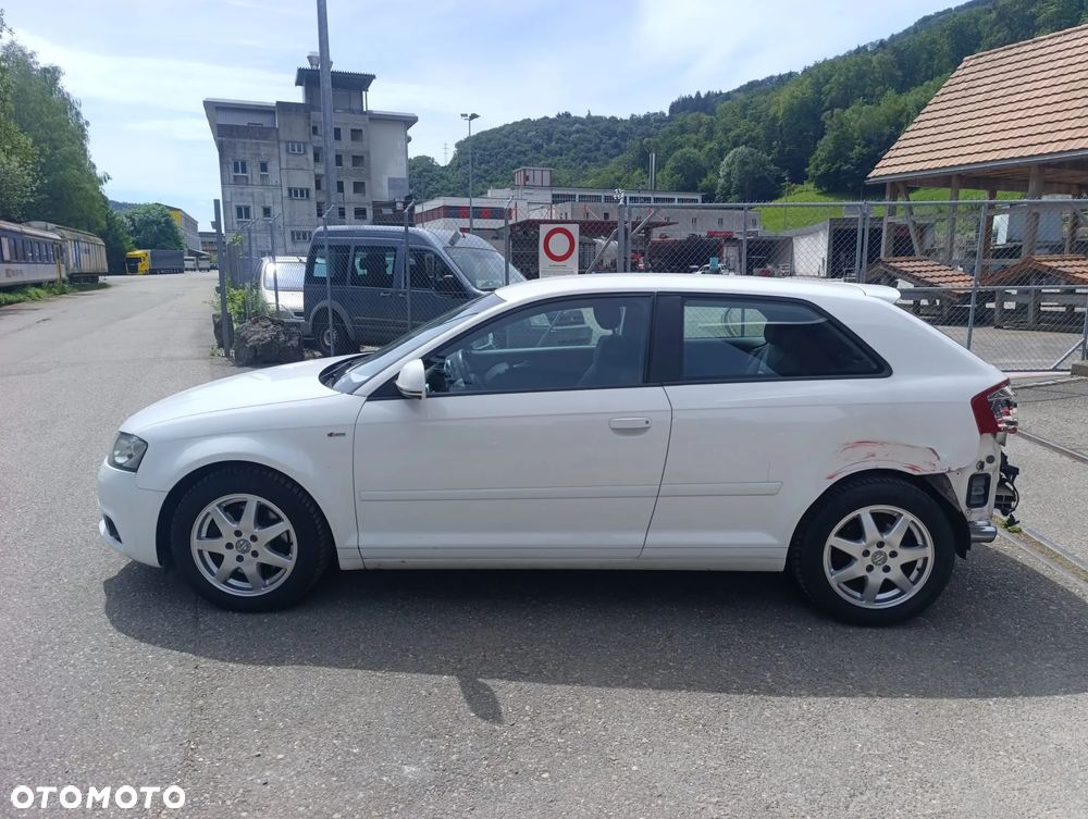 Audi A3 Sportback 1.8 TFSI quattro S line Sportpaket - 3